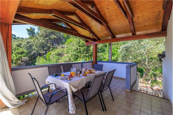 Apartment A1, for 6 persons