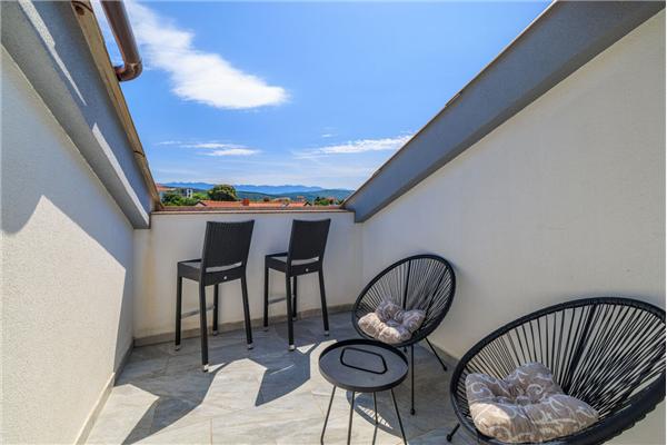 Apartment A1, for 6 persons