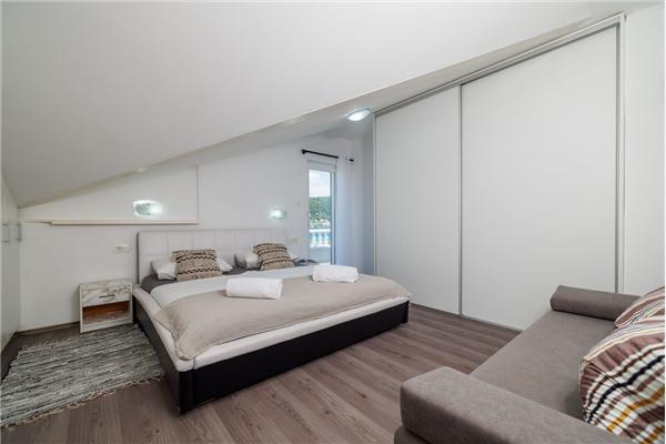 Apartment A1, for 6 persons