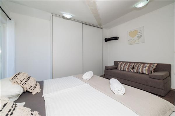 Apartment A1, for 6 persons