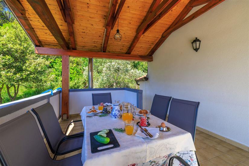 Apartment A1, for 6 persons