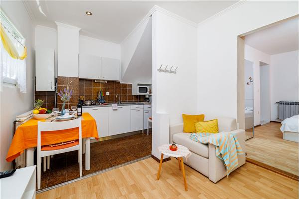 Apartment A2, for 3 persons