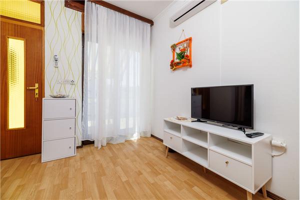 Apartment A2, for 3 persons