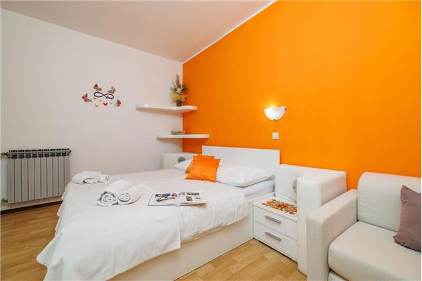 Apartment A2, for 3 persons