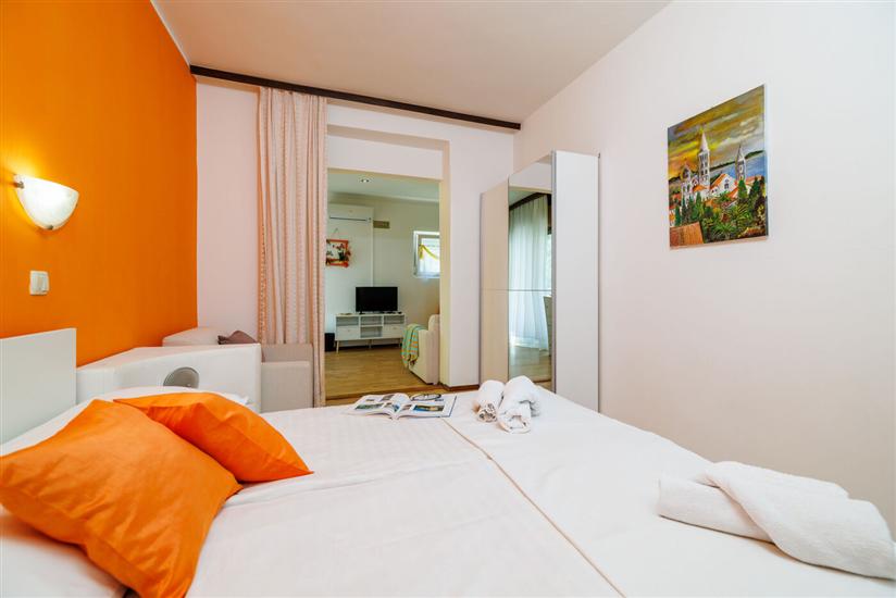 Apartment A2, for 3 persons