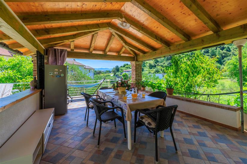 Apartments Mirjana T.