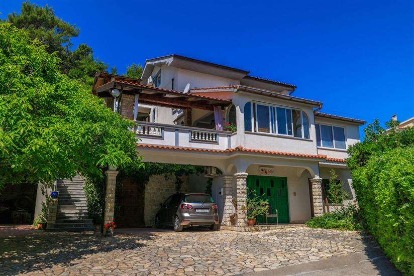 Apartments Mirjana T.