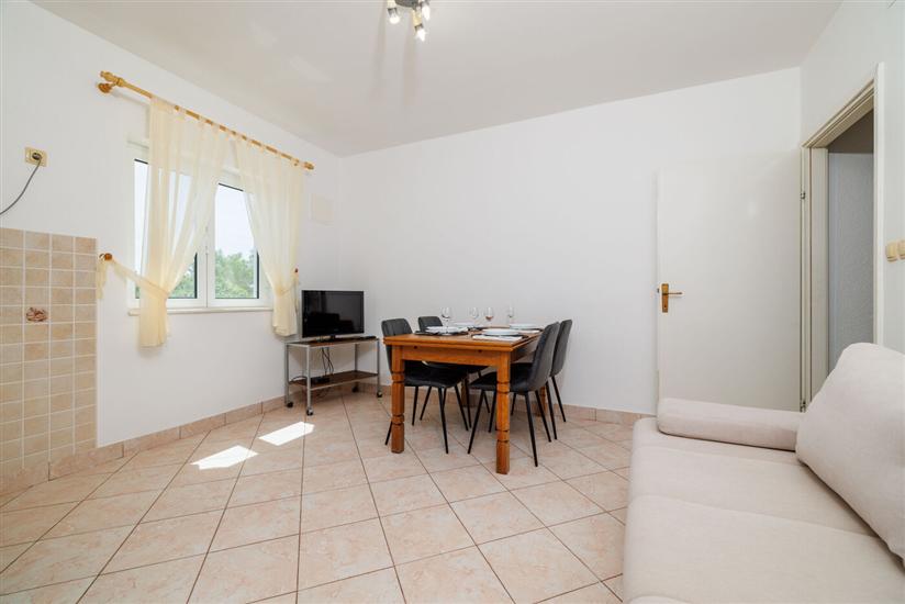 Apartment A1, for 4 persons