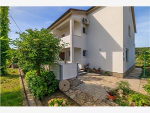 Apartments Petar Kampor - island Rab, Size 50.00 m2