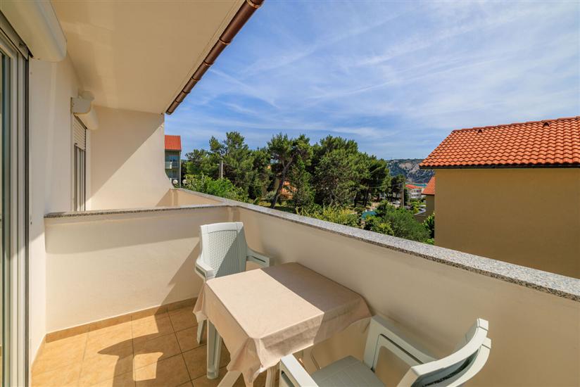 Apartment A1, for 5 persons