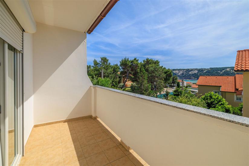 Apartment A1, for 5 persons