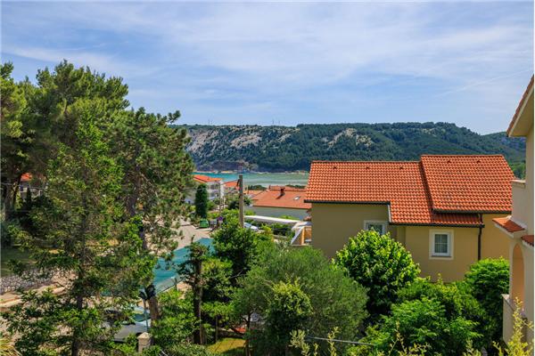 Apartment A1, for 5 persons