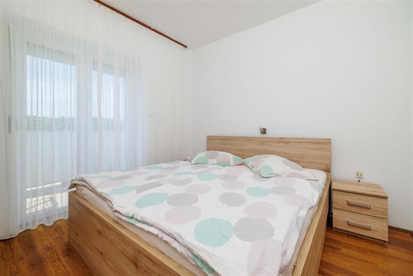 Apartment A2, for 5 persons