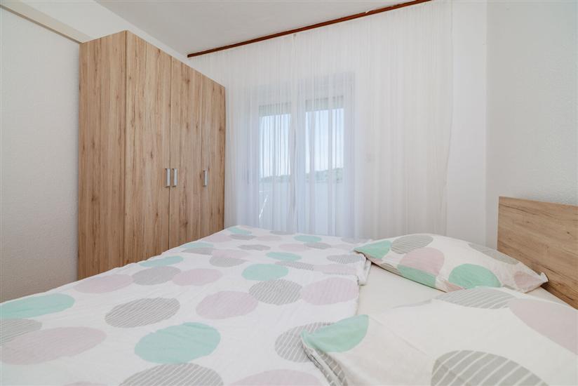 Apartment A2, for 5 persons