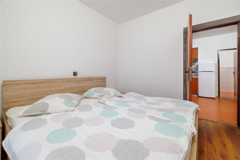 Apartment A2, for 5 persons