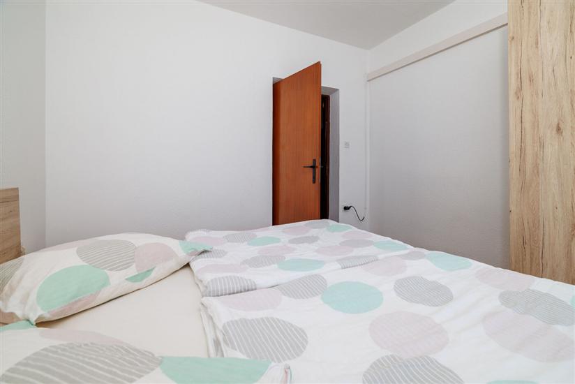 Apartment A2, for 5 persons