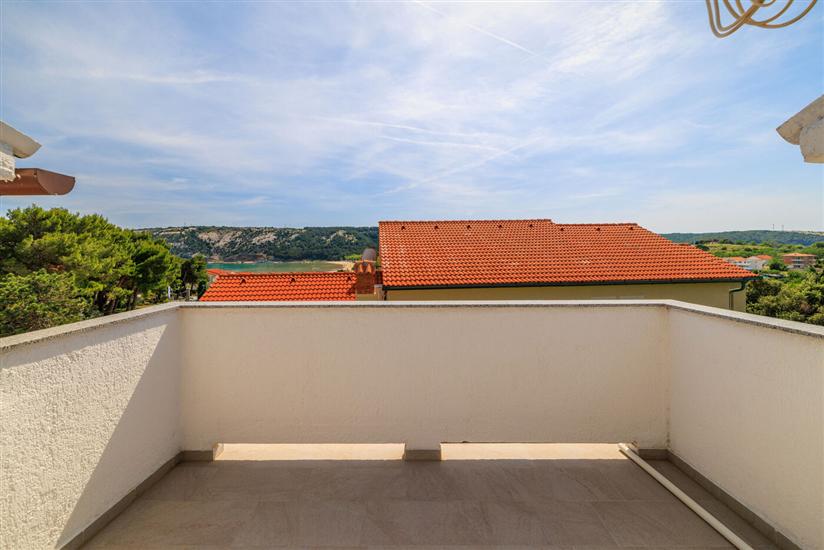 Apartment A4, for 4 persons