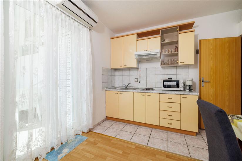 Apartment A4, for 4 persons