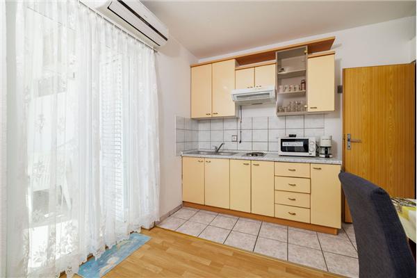 Apartment A4, for 4 persons