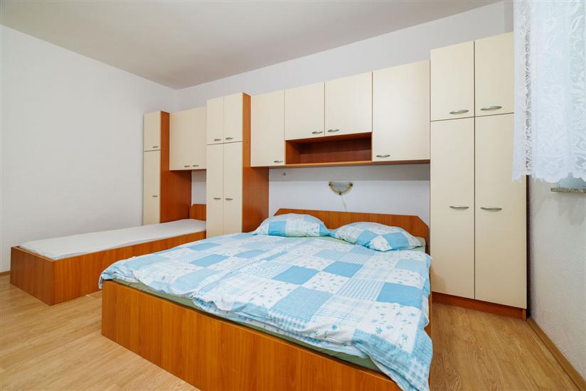 Apartment A5, for 3 persons