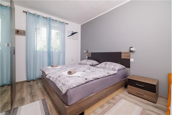 Apartment A1, for 6 persons