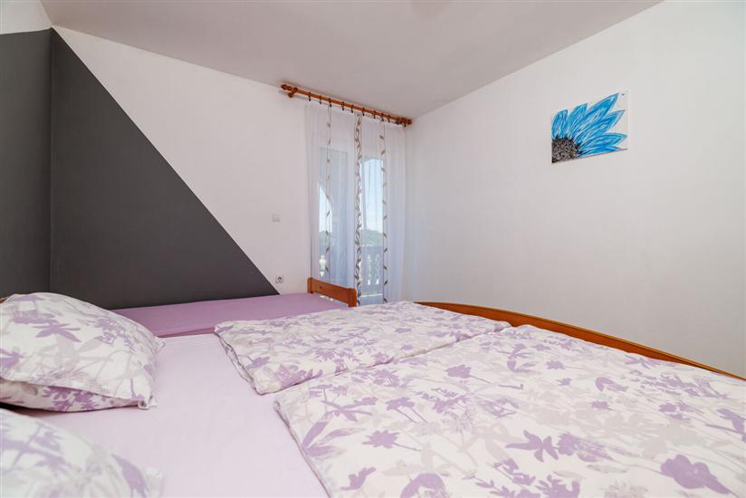 Apartment A2, for 5 persons