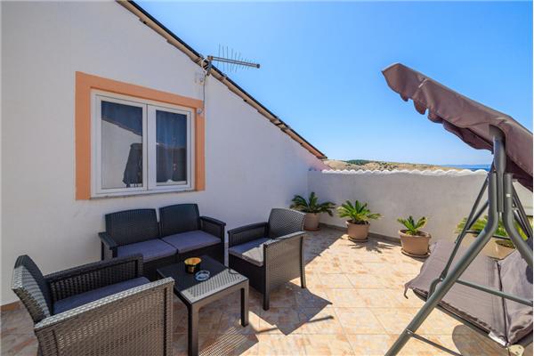 Apartment A4, for 6 persons