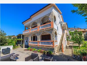 Apartments Albina Lopar - island Rab, Size 100.00 m2, Airline distance to the sea 100 m