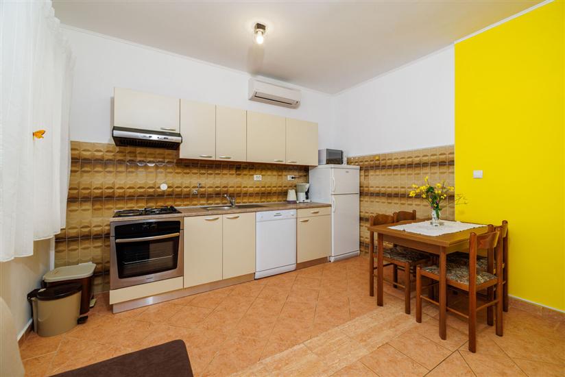 Apartman A1, na 4 osebe