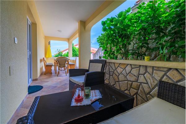 Apartman A2, na 8 osebe