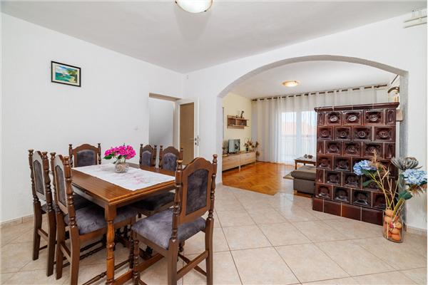 Apartman A2, na 8 osebe