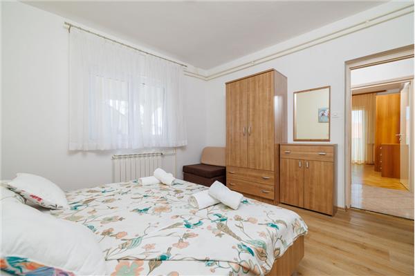 Apartman A2, na 8 osebe