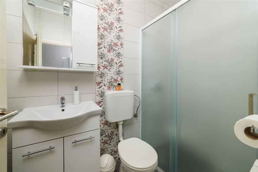 Apartman A2, na 8 osebe