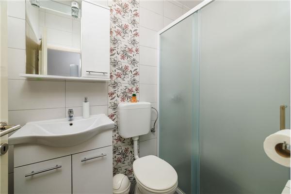 Apartman A2, na 8 osebe