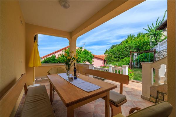 Apartman A2, na 8 osebe