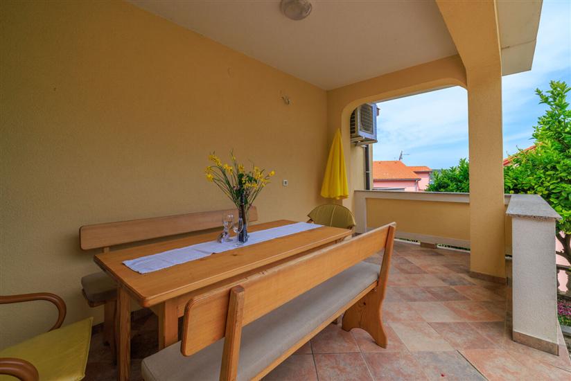 Apartman A2, na 8 osebe