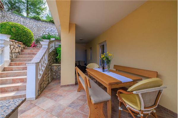 Apartman A2, na 8 osebe