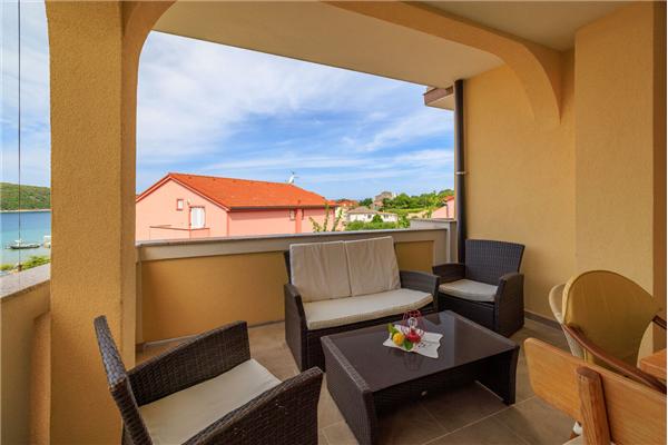 Apartman A2, na 8 osebe