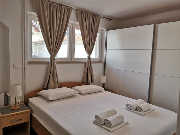 Apartment A2, for 3 persons