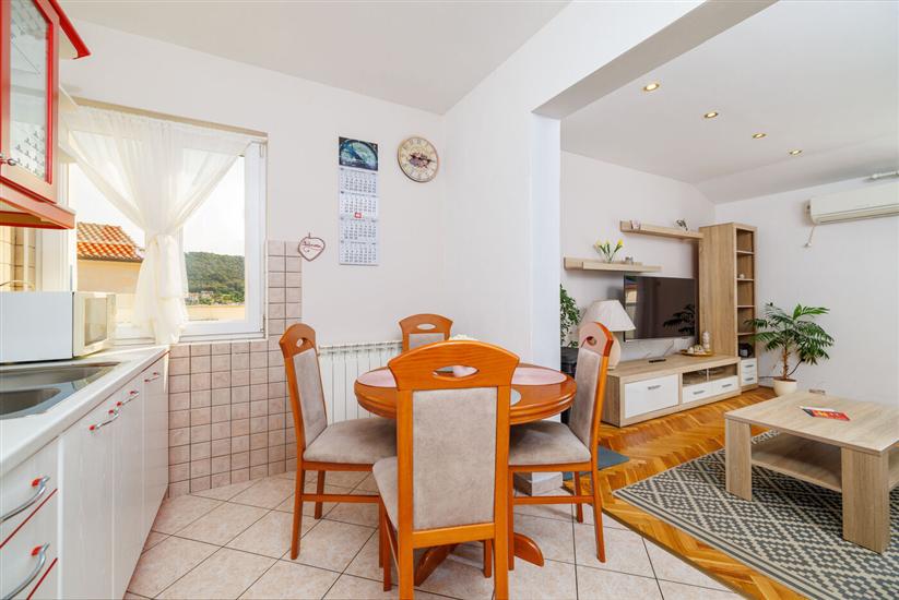 Apartment A1, for 4 persons