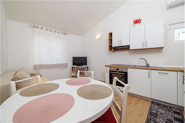 Apartment A2, for 4 persons