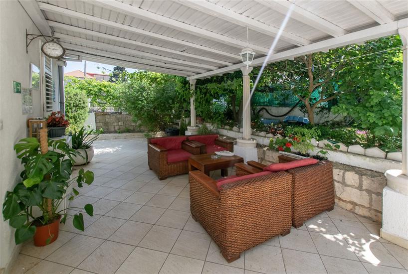 Apartment A1, for 5 persons