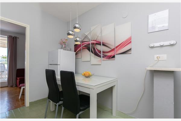 Apartment A1, for 5 persons