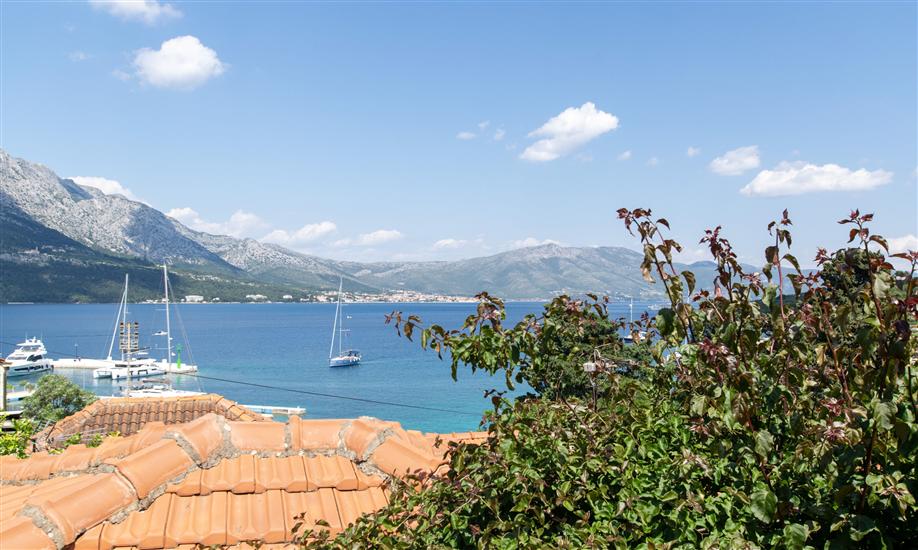 Apartment A1, for 5 persons