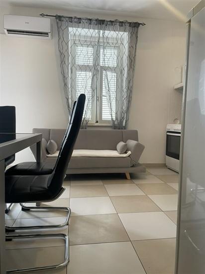 Apartment A2, for 5 persons