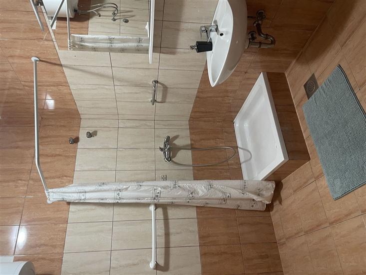 Apartment A2, for 5 persons