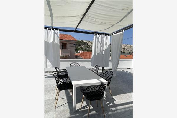 Apartment A2, for 5 persons