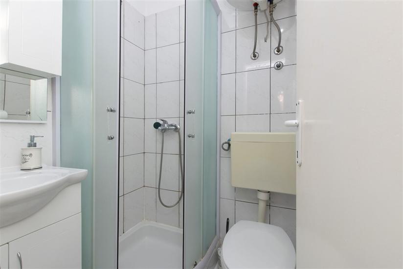 Apartment A2, for 3 persons