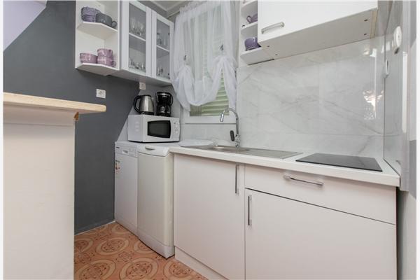 Apartment A2, for 3 persons