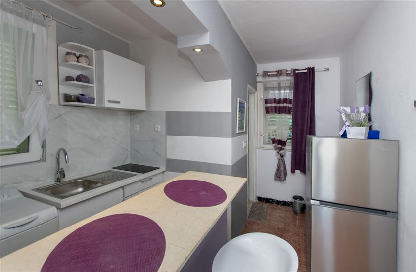 Apartment A2, for 3 persons